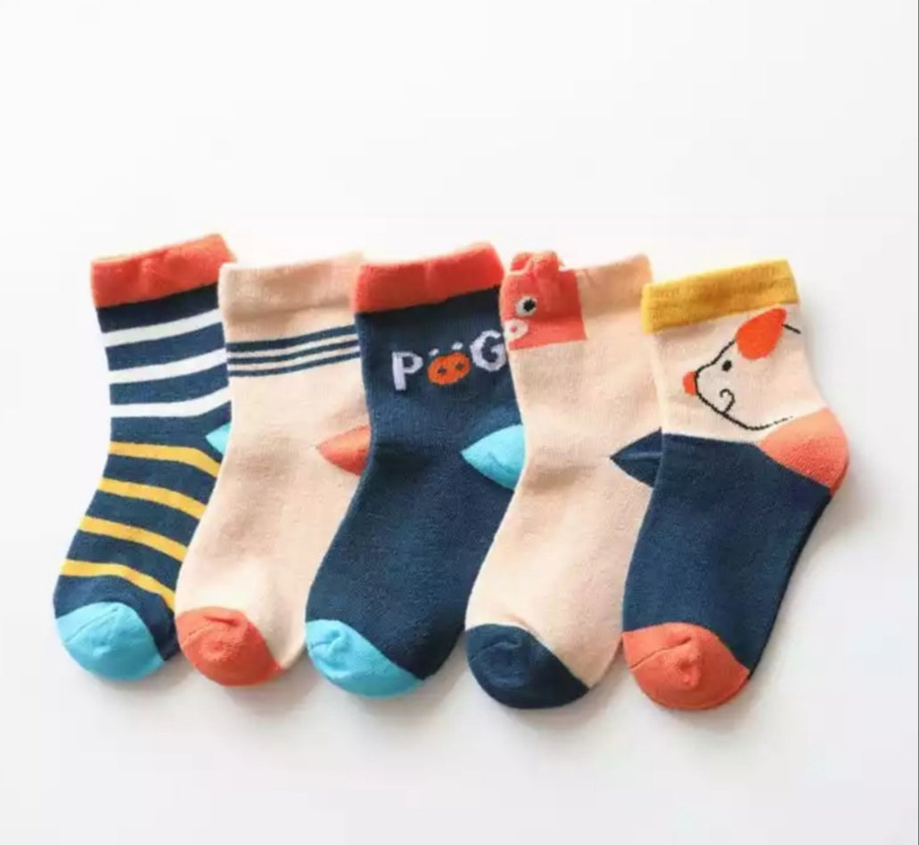 5 Paar Kindersocken mit Schweinchen-Motiven Knöchelhoch