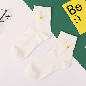 4 Paar lustige Emoji Socken mit Smiley Stickerei Freizeitsocken